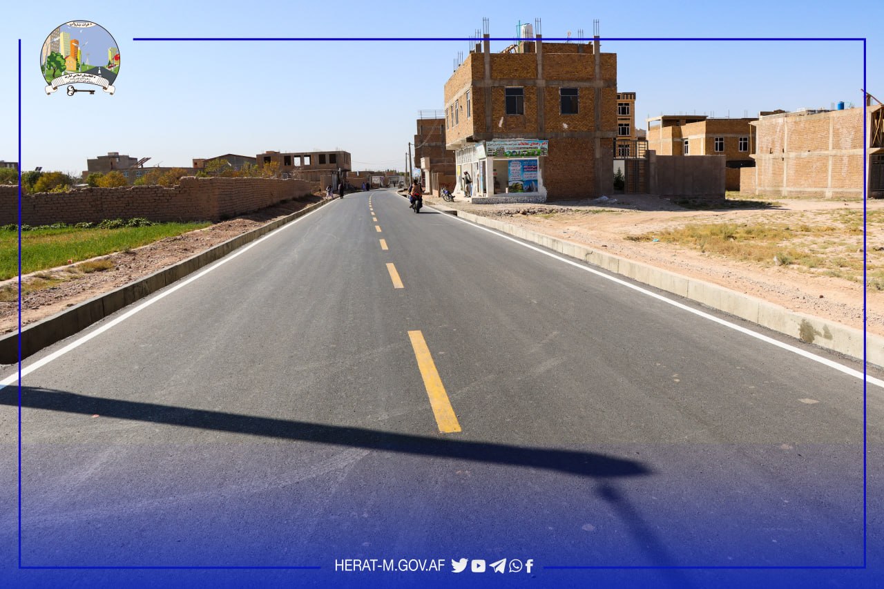 Herat Mayor Inaugurates and Opens the Asphalt Road Project at the End of Erfan Township with a Cost of AFN 4 Million
