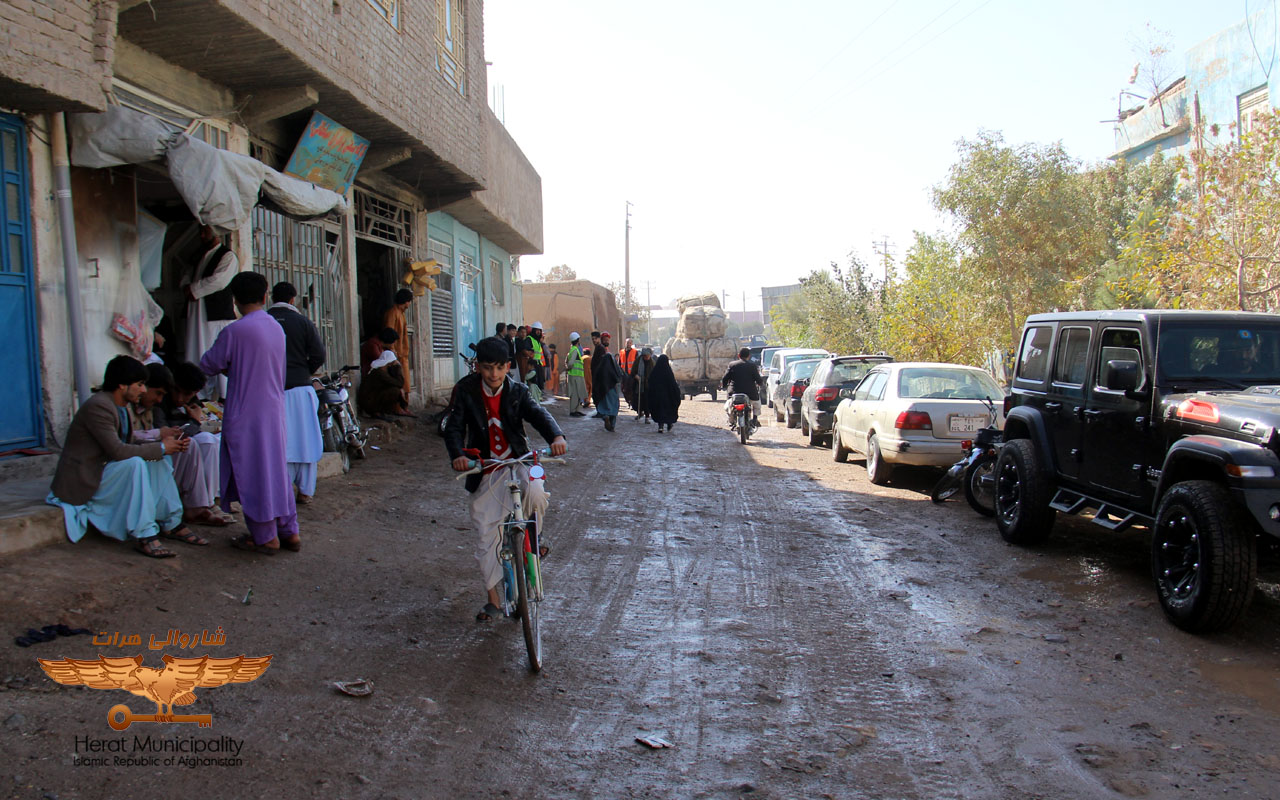 Inauguration of Spin Hadi to Darb Khosh asphalt project by Herat Mayor